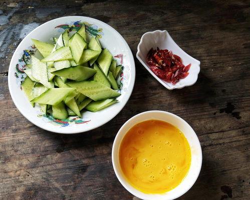 宝宝吃毛瓜还是蒲瓜好吃,宝宝口感的较量，哪一种更美味？